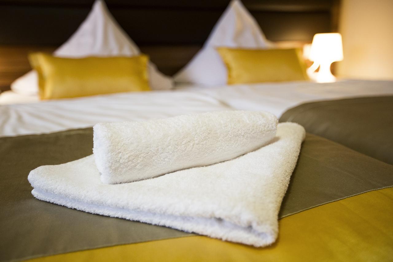 Hotel Beskidian Wegierska Gorka Chambre photo